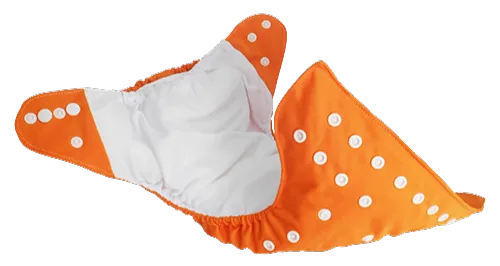 Capa interna para fraldas ecológicas, na cor laranja e branco.